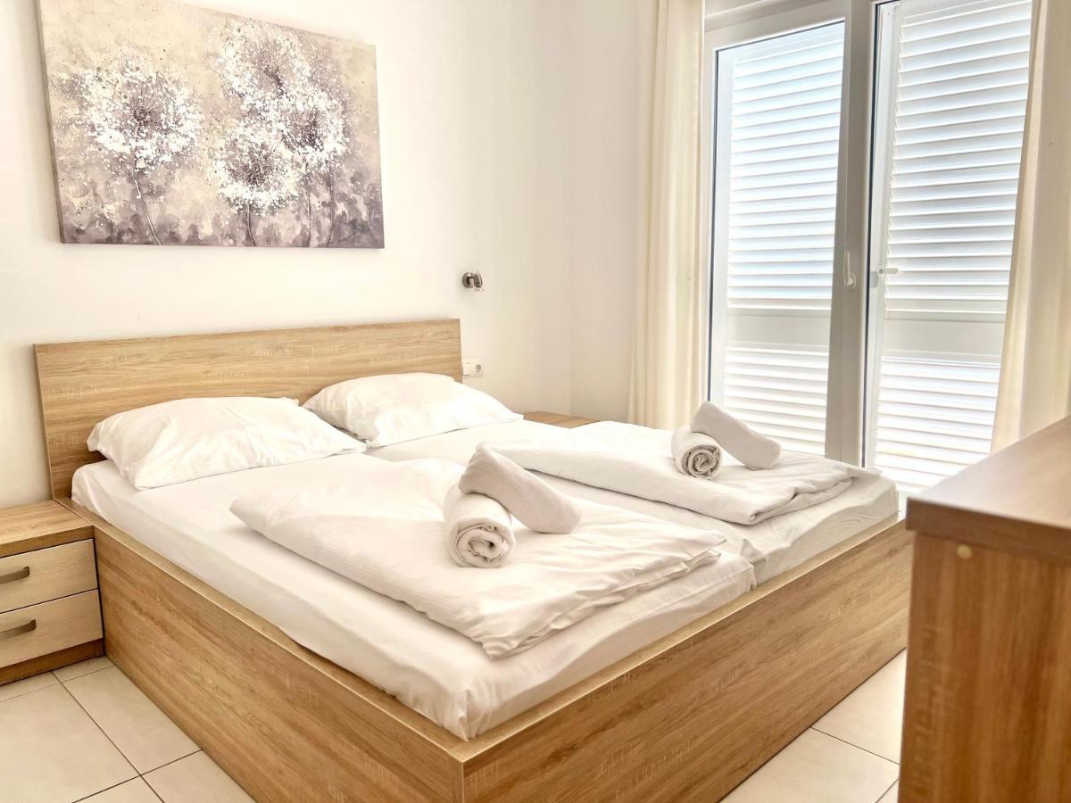 Villa Martina Baška Voda Exterior foto
